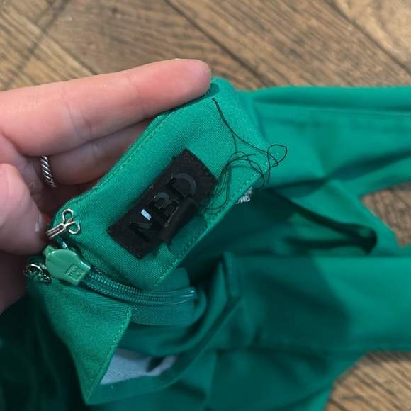NBD emerald green wrap neck bodysuit - Picture 4 of 6